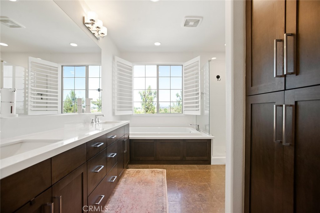 Greenwood - Residential Lease