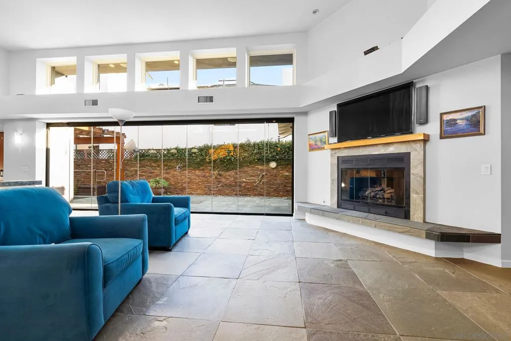 Coronado, California 92118, United States, 4 Bedrooms Bedrooms, ,4 BathroomsBathrooms,Residential,Active,252822