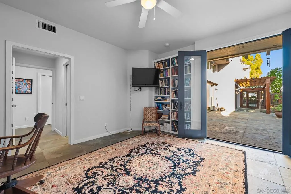 Coronado, California 92118, United States, 4 Bedrooms Bedrooms, ,4 BathroomsBathrooms,Residential,Active,252822