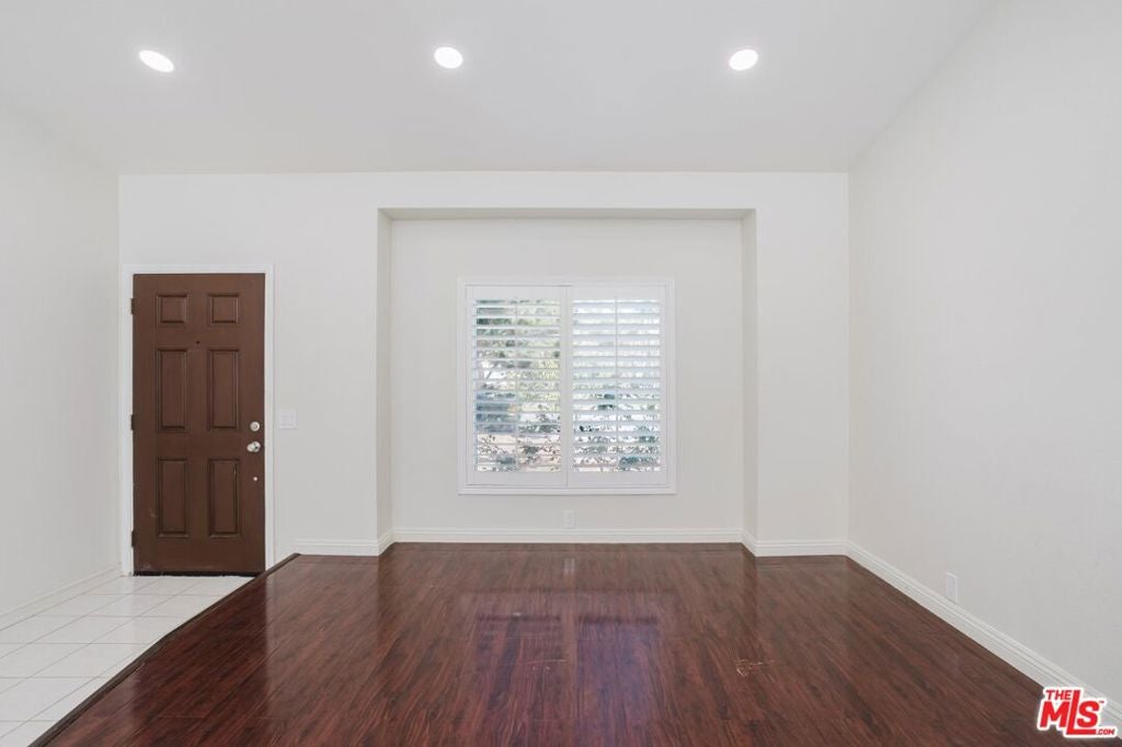 2619 W Windhaven Drive