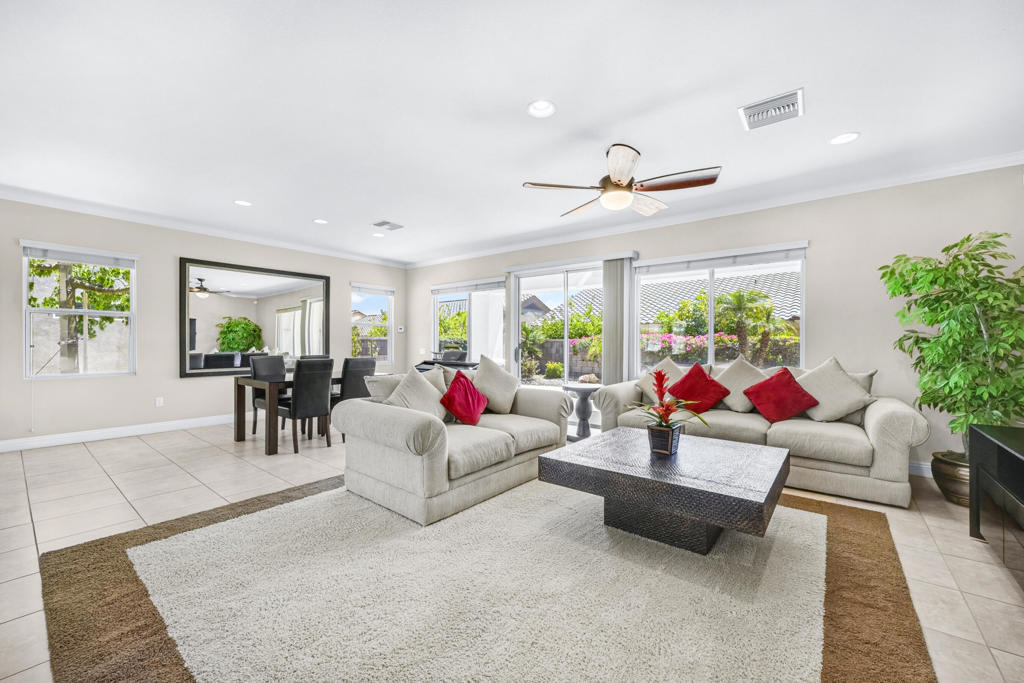 78295 Griffin Drive
