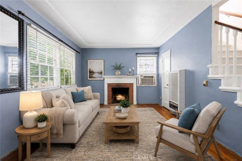 Photo of 527 E Maple St, Glendale, CA 91205 (MLS # SR26135317)