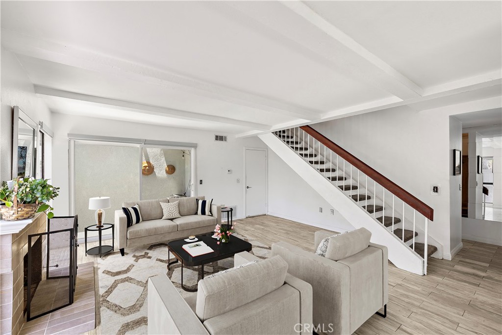 600 Lassen Ln