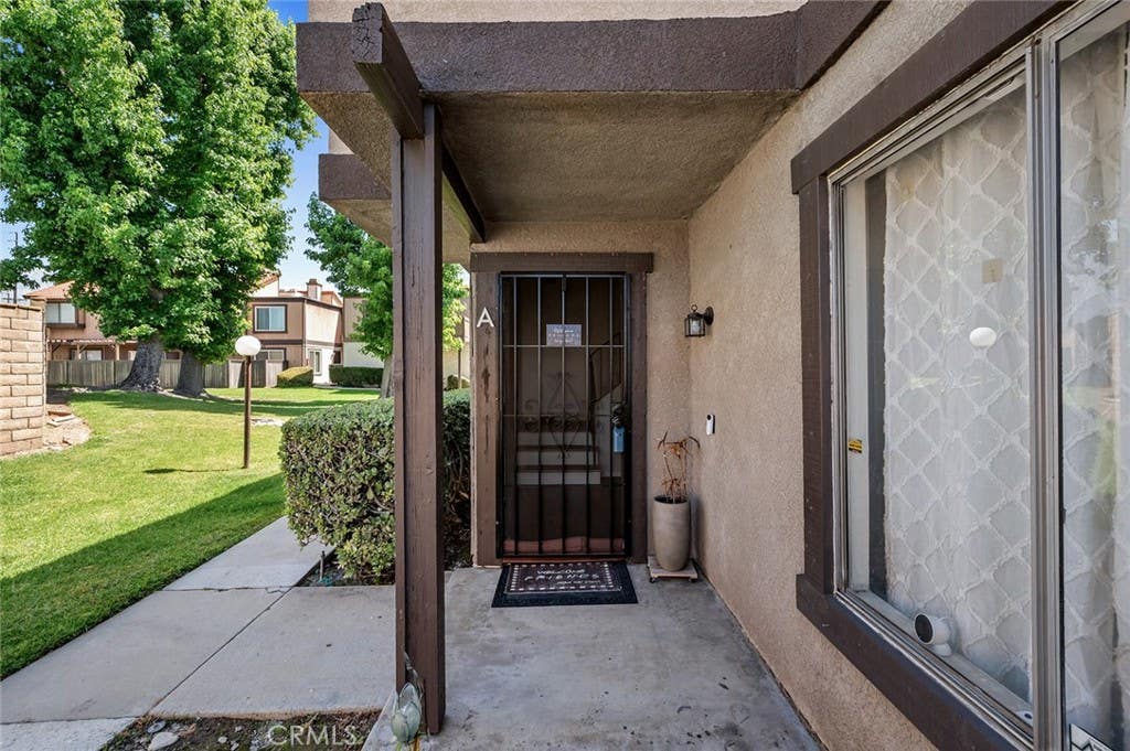 Photo of 1806 N Vineyard AVE #A, Ontario, CA 91764 (MLS # CV26130158)