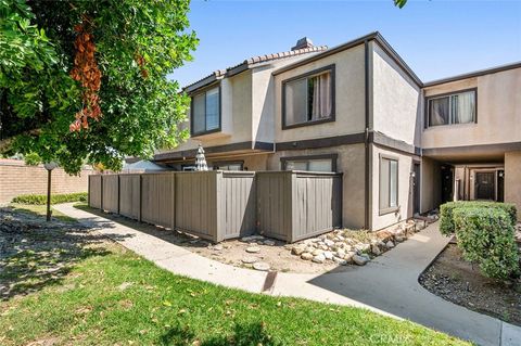 Photo of 1806 N Vineyard AVE #A, Ontario, CA 91764 (MLS # CV26130158)
