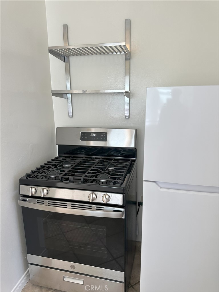 220 Cliff Drive 3
