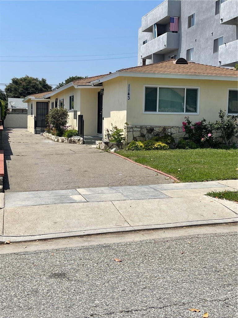 Absolutely Light and Bright totally updated 2 Bedroom 1 Bath unit in prime location. The unit has been updated with new Central Air and Heat, New Kitchen , New appliances, Inside Laundry, Updated Bathroom, New flooring, Recessed Lighting and Much more. It is a single-story unit within a small 3-unit complex. It is in walking distance to Shopping, Transportaion and much more.
Unit C also available, call for details.