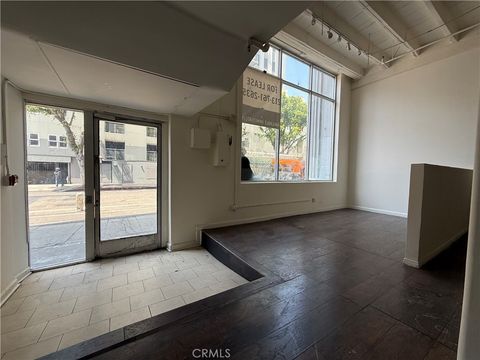 Photo of 548 Spring St #R113, Los Angeles, CA 90014 (MLS # SR26046906)