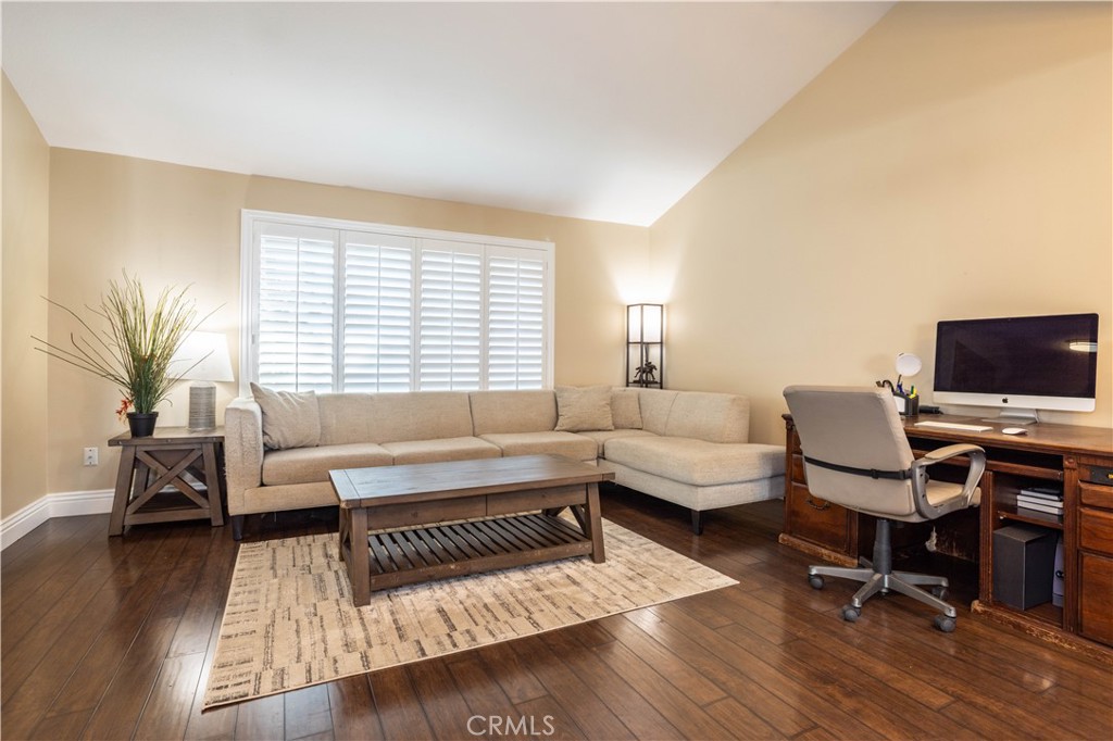 20759 Tribune Street