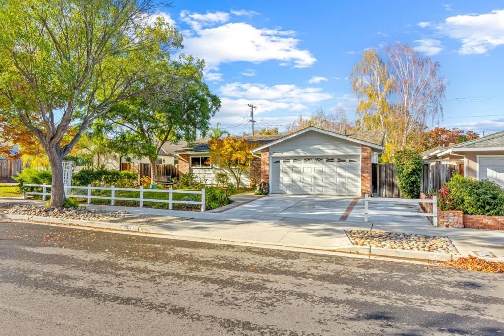 Photo of 5347 Garwood Drive, San Jose, CA 95118 (MLS # ML82026477)