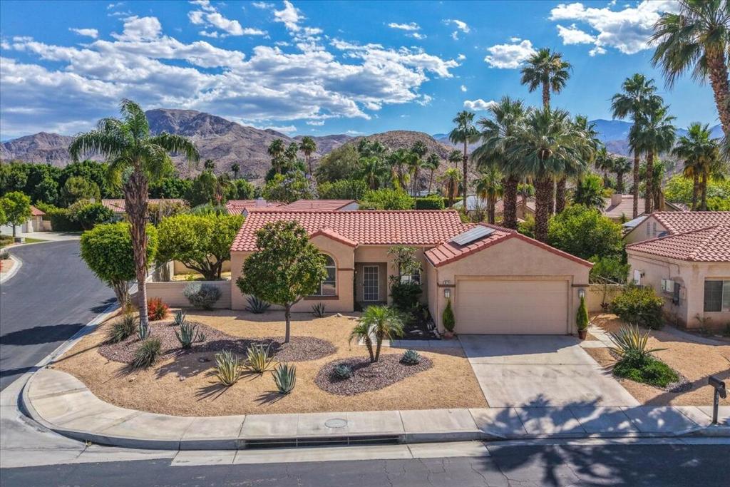 36719 Avenida Del Sol