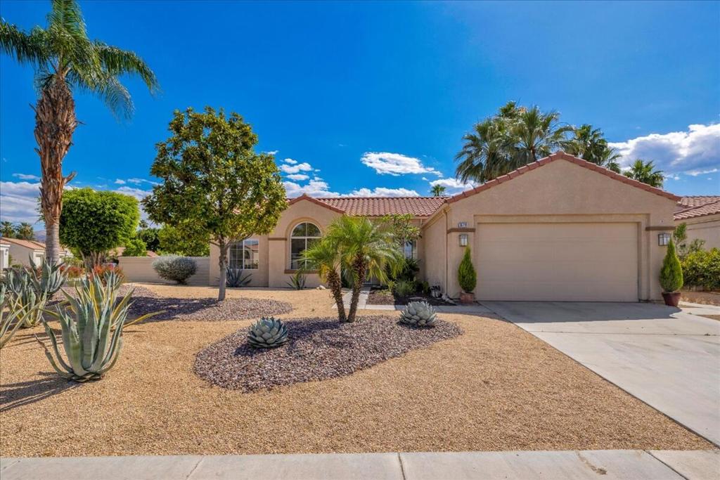 36719 Avenida Del Sol