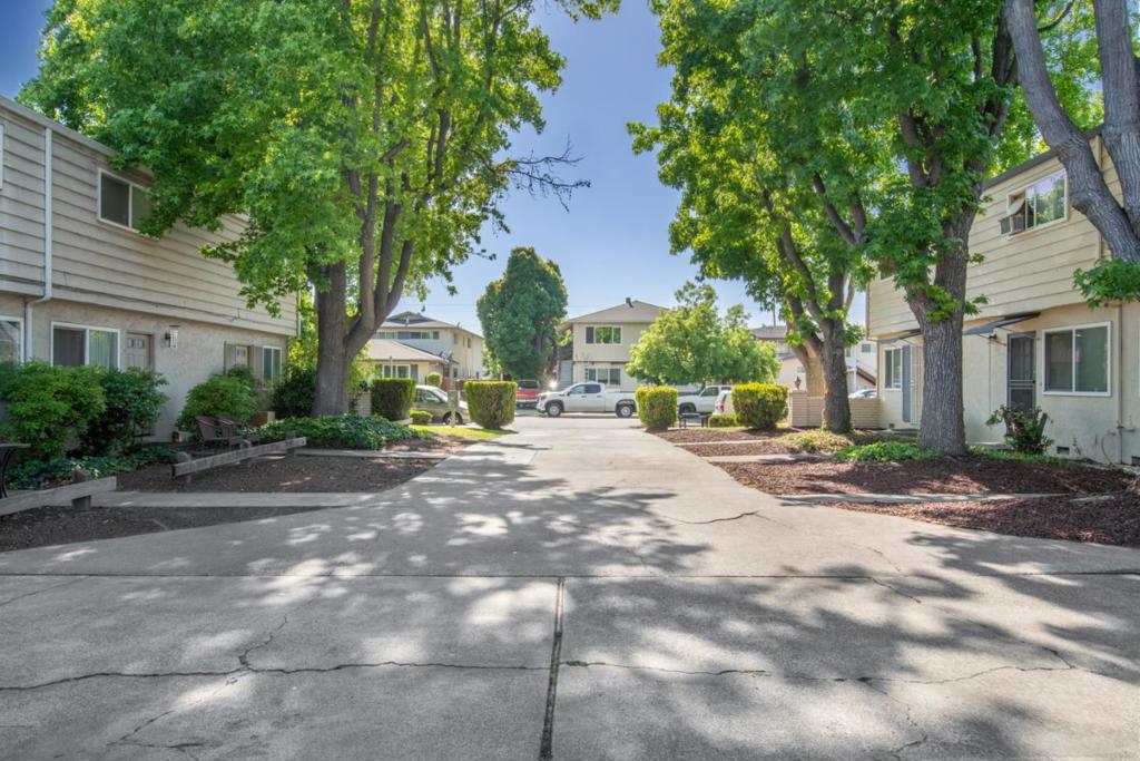 828 Opal Drive