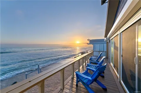 1880 N El Camino Real Unit 8, San Clemente, CA 92672 - MLS#: OC26040776