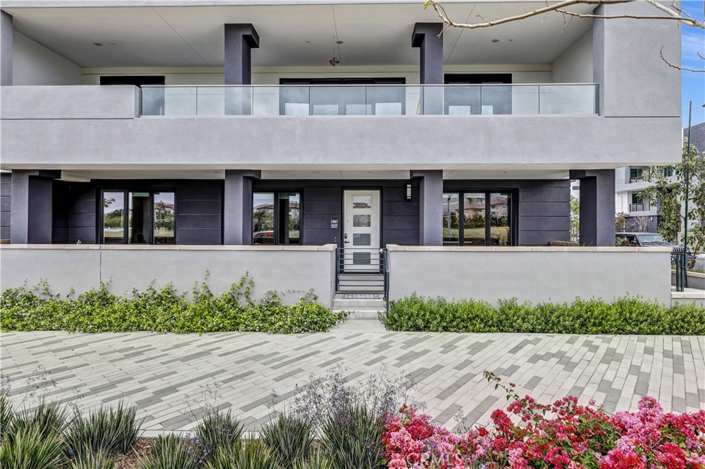 16235 Dawn Way 104