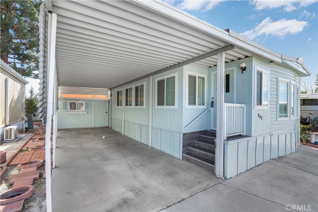 842 Acorn Dr