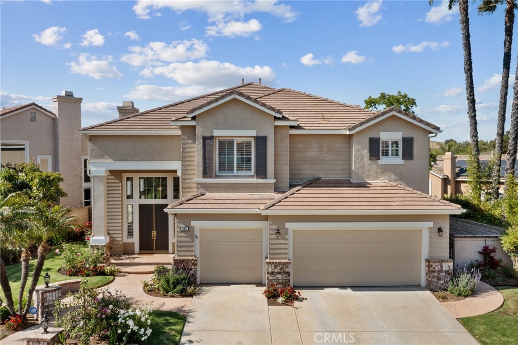 335 Kitetail Street