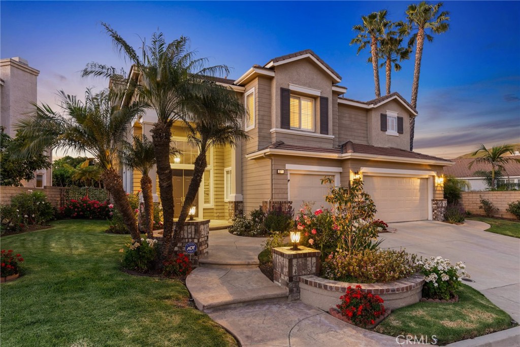 335 Kitetail Street