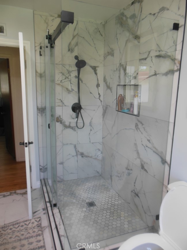 Unknown - Residential Lease