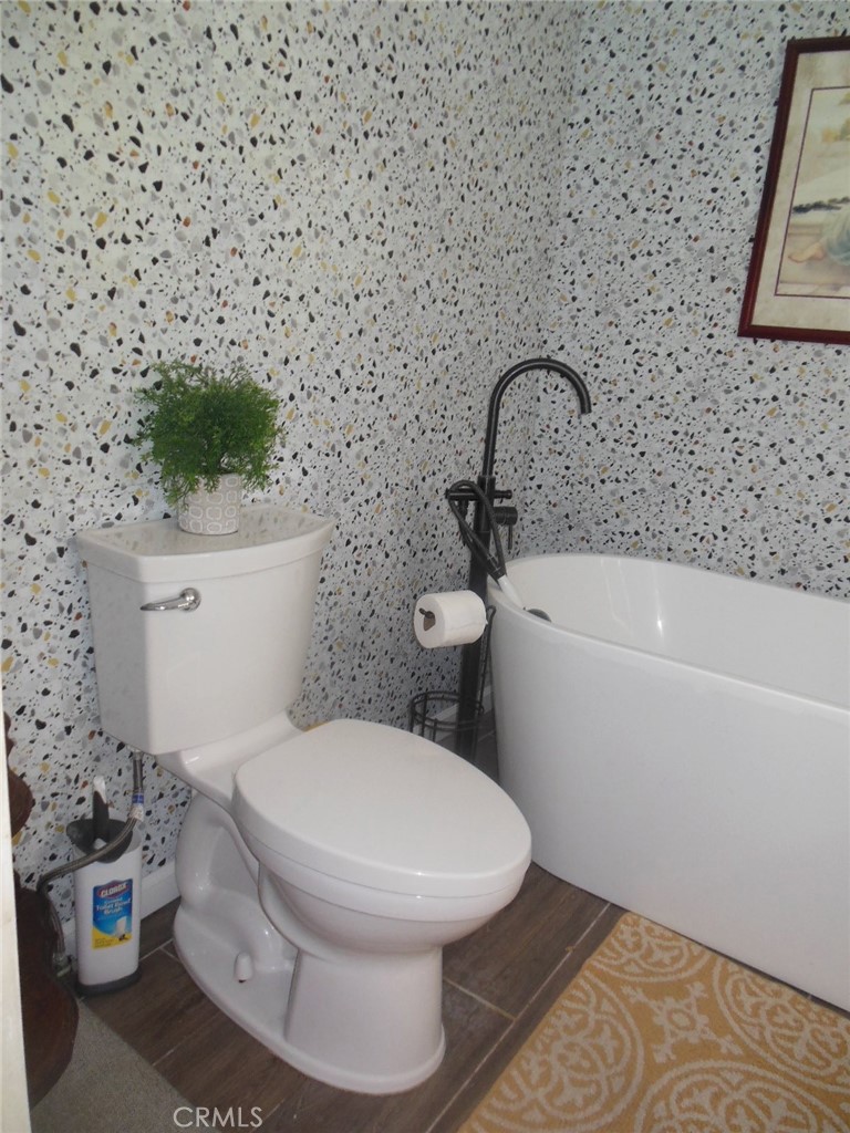 Unknown - Residential Lease