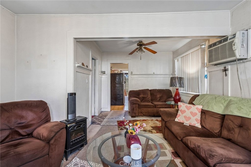 3309 W Florence