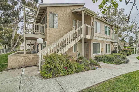 675 Diamond Way Unit 137, Vista, CA 92083 - MLS#: 250022824SD