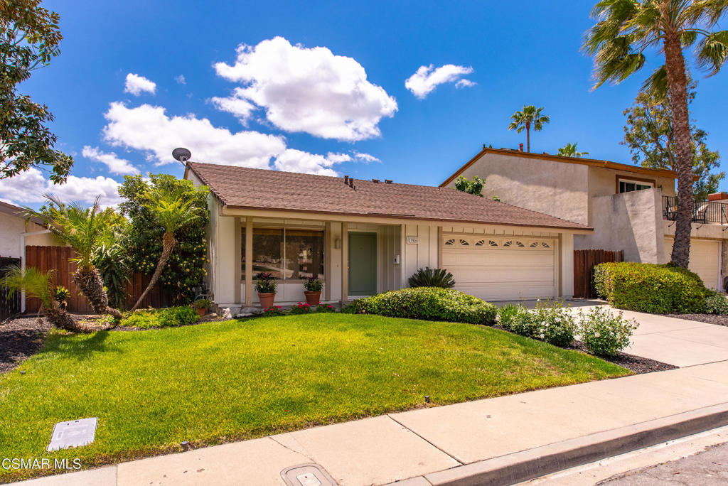 1906 Parkwood Court