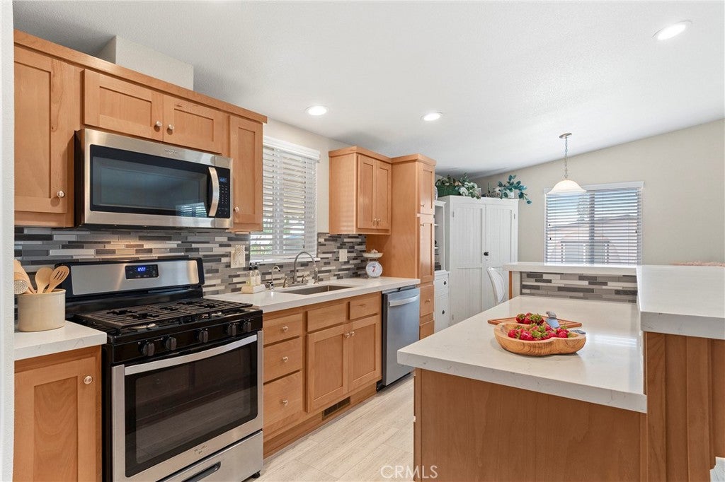 1424 Glengrove