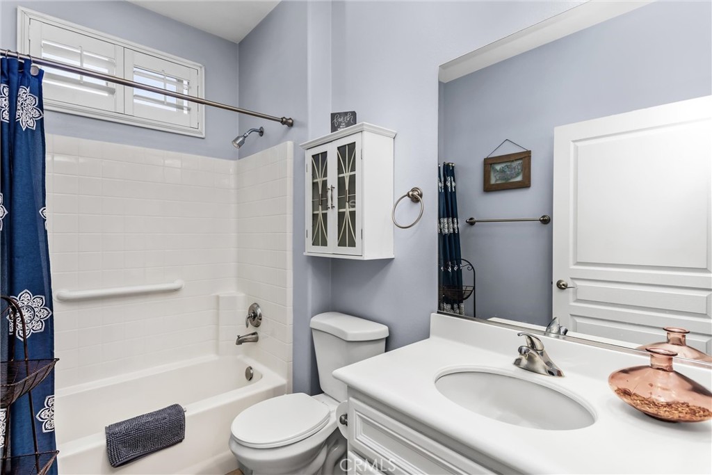 Four Seasons - Residential