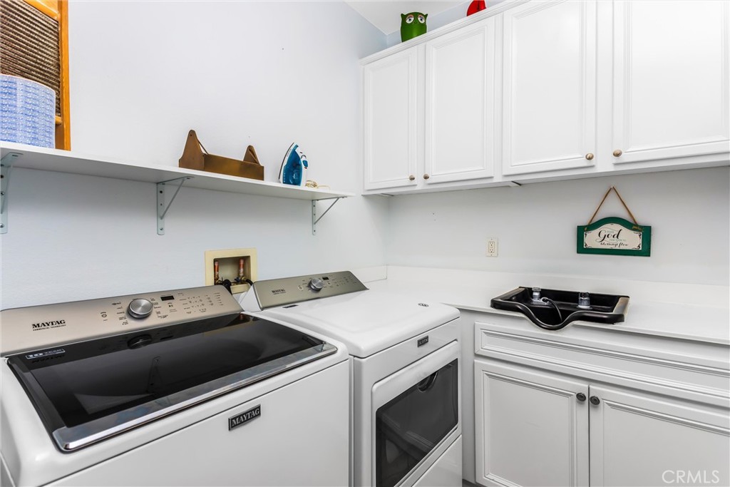 Four Seasons - Residential