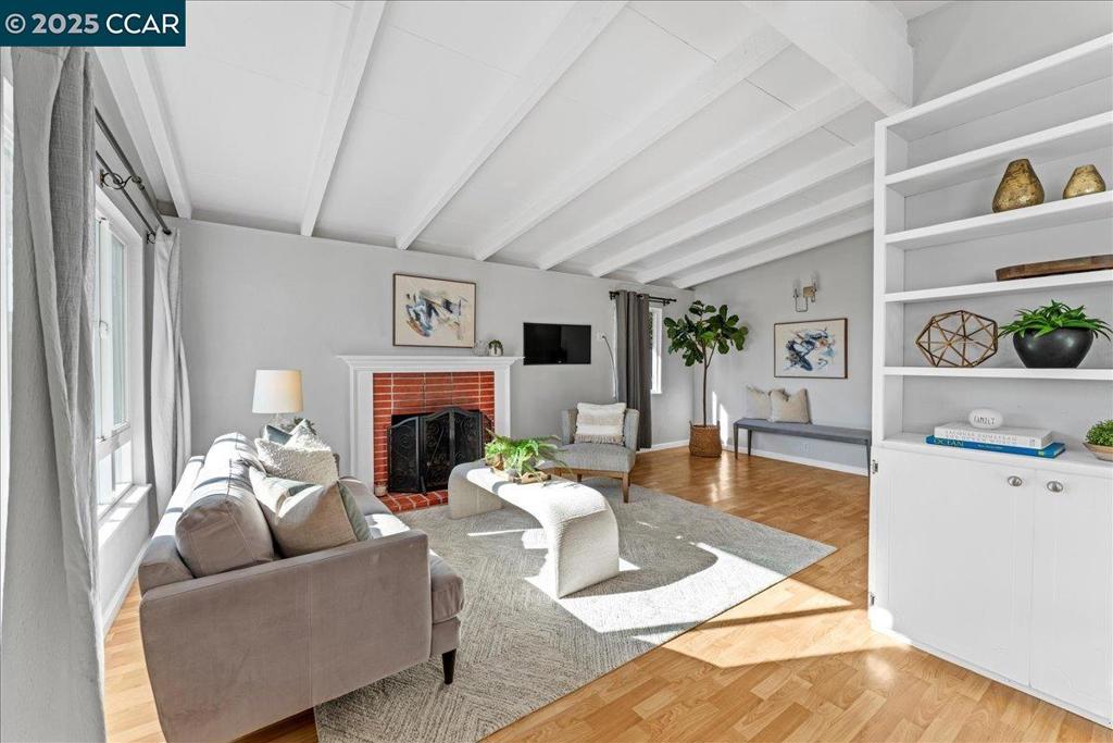 LEROY HEIGHTS - Residential