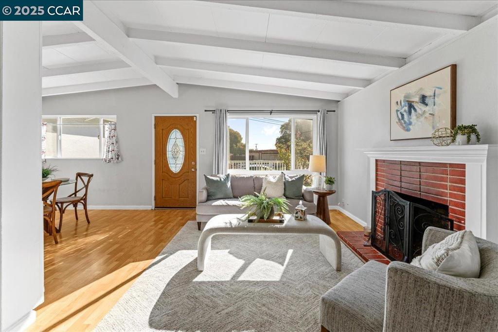 LEROY HEIGHTS - Residential