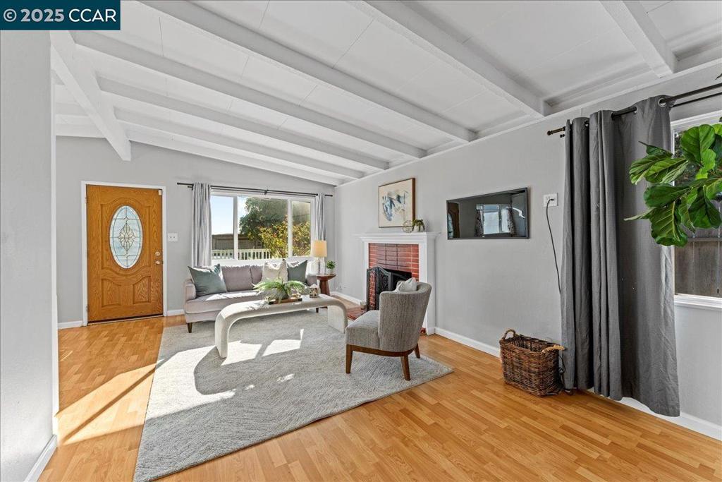 LEROY HEIGHTS - Residential