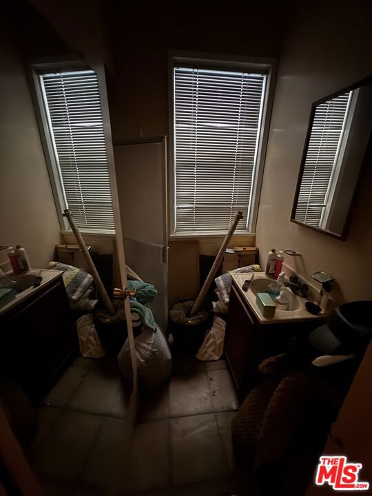 20 -22 Breeze Avenue