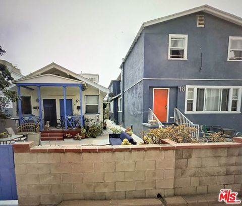 Photo of 20 -22 Breeze Avenue, Venice, CA 90291 (MLS # 26645537)