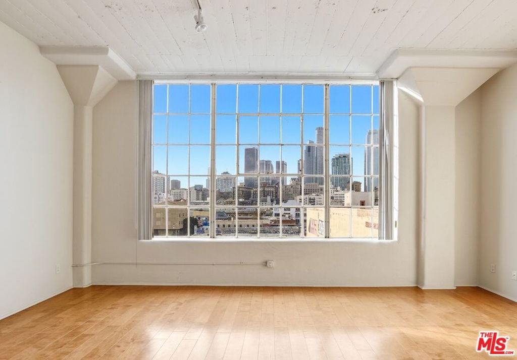420 S San Pedro Street 509