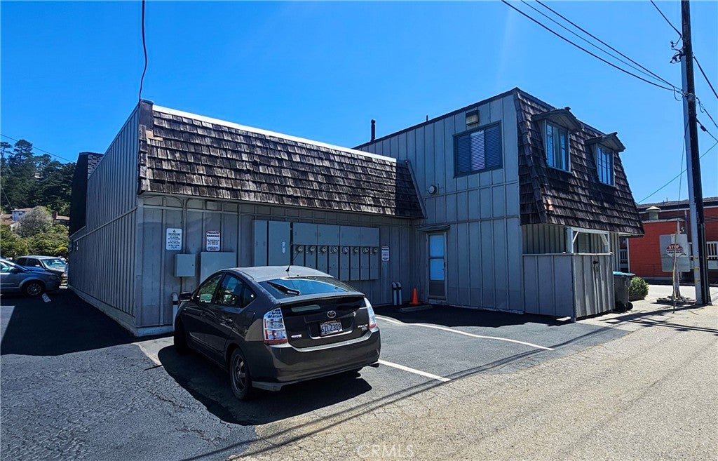 816 Main Street