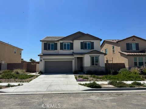 Photo of 2767 Moonshimmer ST, Hemet, CA 92543 (MLS # SW26101183)
