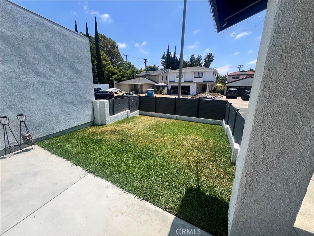 13241 Oakwood Lane