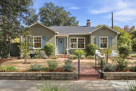 Photo of 160 Santa Rita Avenue, Palo Alto, CA 94301 (MLS # ML82061918)