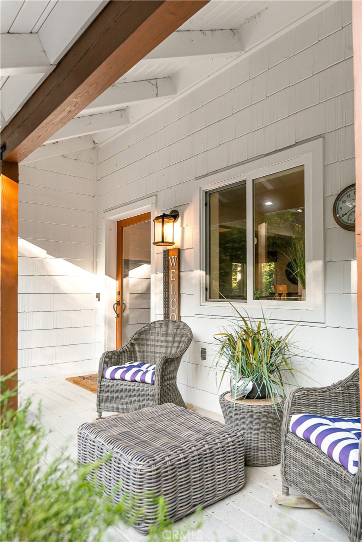 Lake Arrowhead, California, 92352, United States, 5 Bedrooms Bedrooms, ,3 BathroomsBathrooms,Residential,Active,2028526