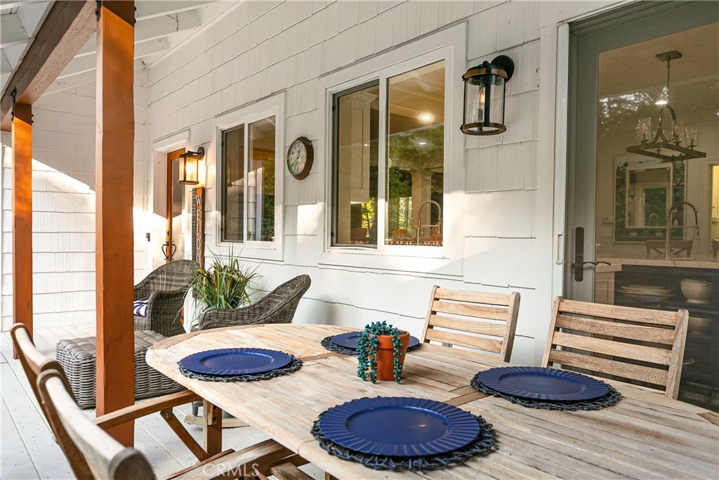 Lake Arrowhead, California, 92352, United States, 5 Bedrooms Bedrooms, ,3 BathroomsBathrooms,Residential,Active,2028526