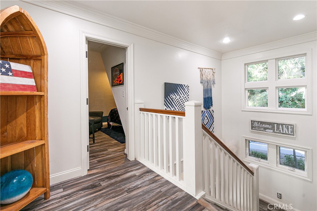 Lake Arrowhead, California, 92352, United States, 5 Bedrooms Bedrooms, ,3 BathroomsBathrooms,Residential,Active,2028526