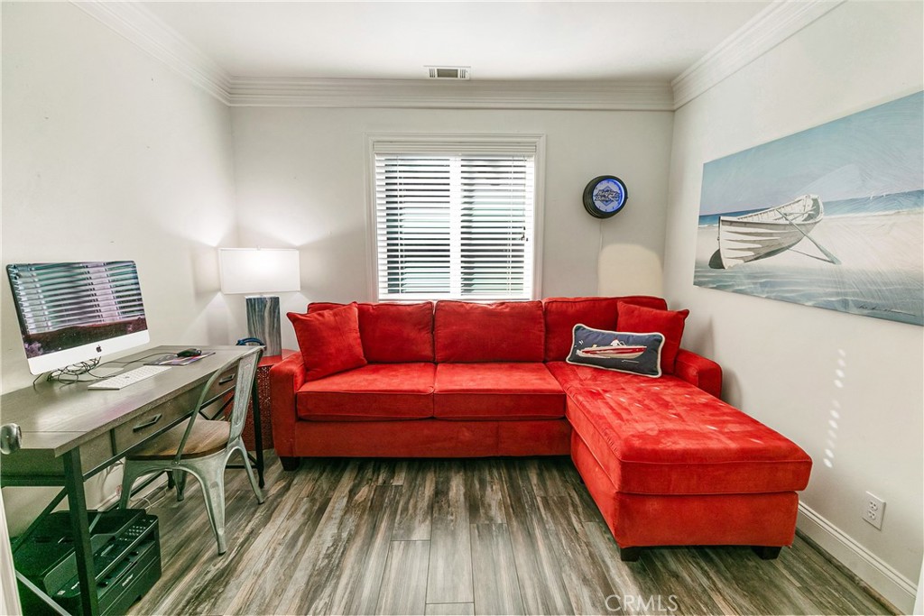 Lake Arrowhead, California, 92352, United States, 5 Bedrooms Bedrooms, ,3 BathroomsBathrooms,Residential,Active,2028526