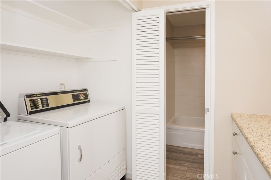 Mountainback (32327) - Residential