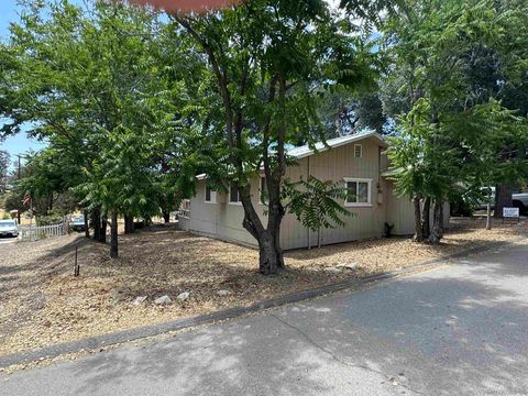 Photo of 2550 Live Oak Trl Trl, Boulevard, CA 91905 (MLS # 260006681SD)