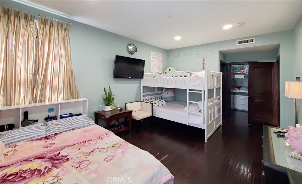 Pelican Ridge - Residential