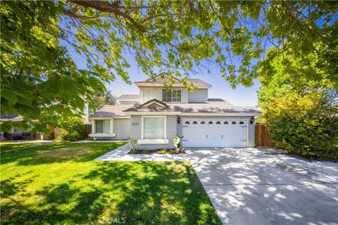 Photo of 3225 W Avenue J4, Lancaster, CA 93536 (MLS # SR26161506)