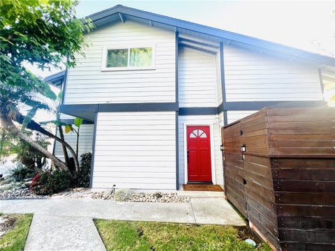 Photo of 1120 Sandi LN, Costa Mesa, CA 92627 (MLS # OC26189198)