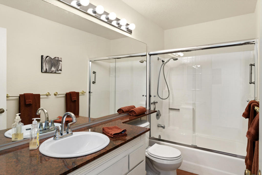 Mesquite Country Clu - Residential